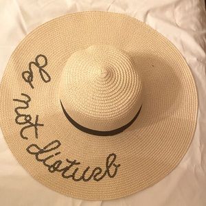 Do not disturb sunhat